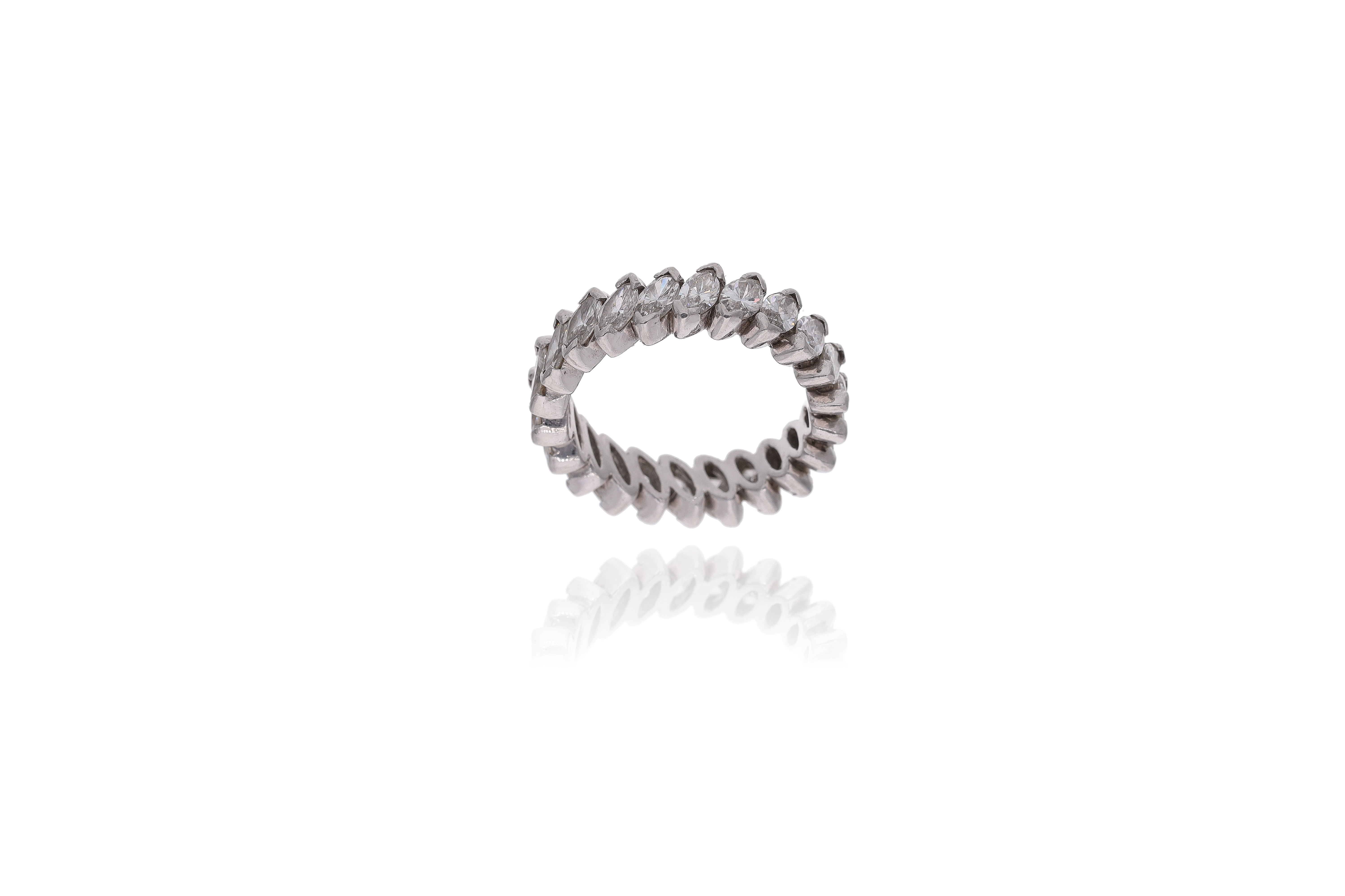 Anello con diamanti - Asta Preziosi