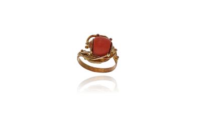 Anello con corallo - Asta Preziosi