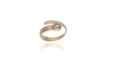 Anello solitario con diamante, in oro giallo 750 - Asta Preziosi Anello solitario con diamante, in oro giallo 750 - Asta Preziosi