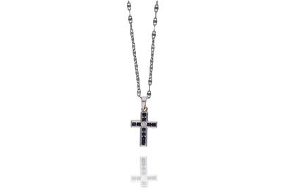 Collana con ciondolo con diamanti e zaffiri0 - Asta Preziosi Collana con ciondolo con diamanti e zaffiri0 - Asta Preziosi