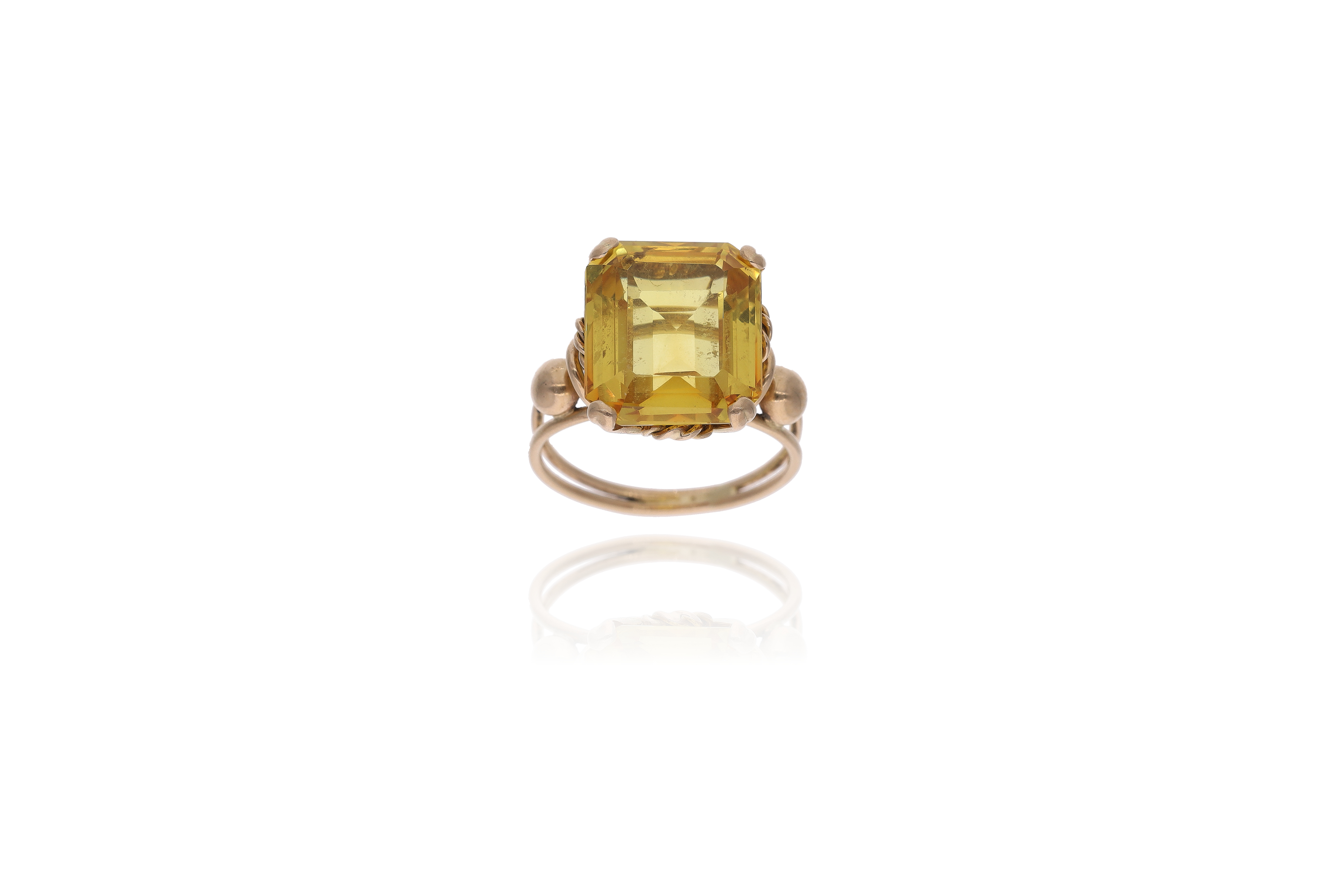 Anello con pietra - Asta Preziosi