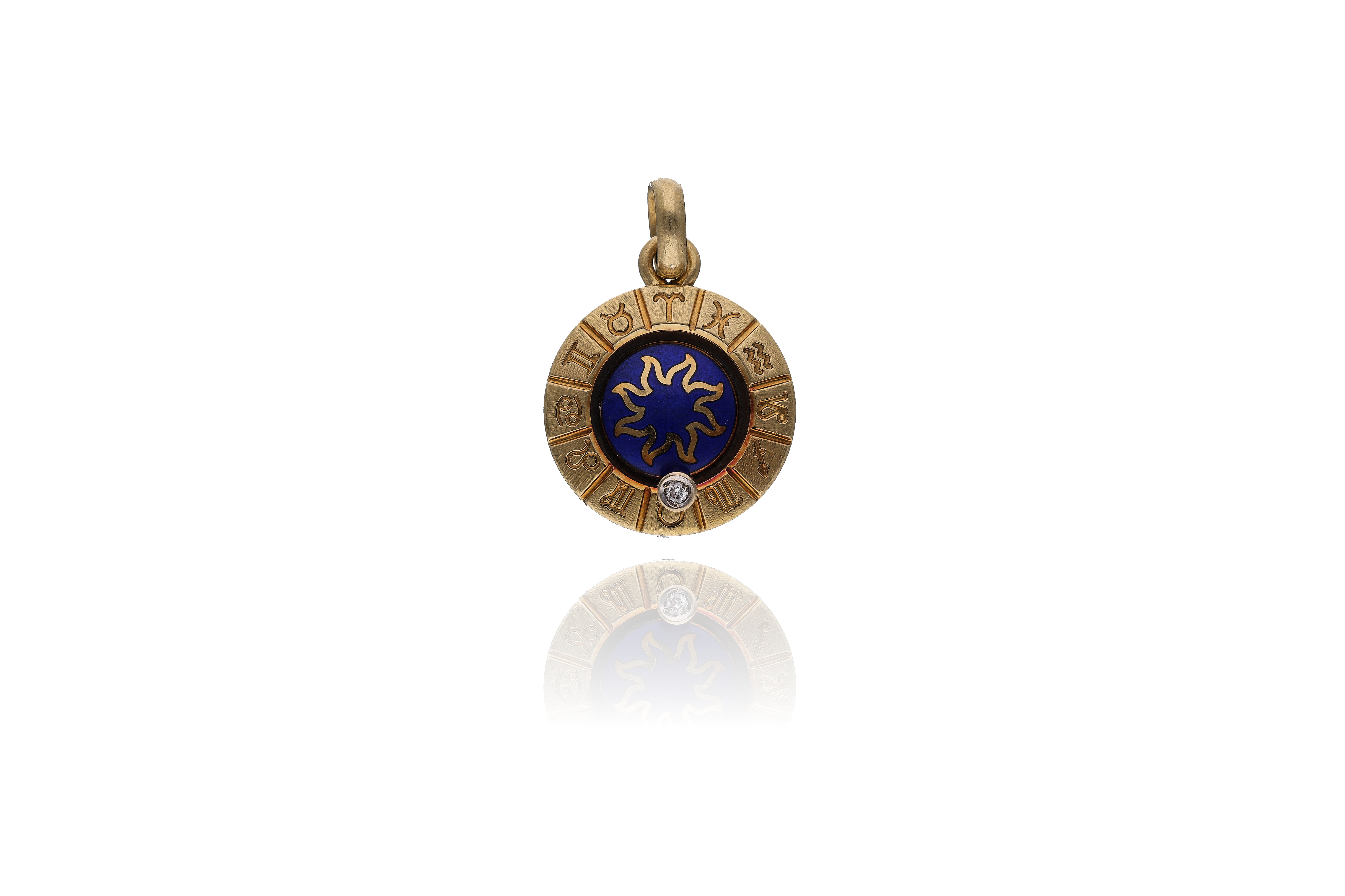 Ciondolo con segni zodiacali, con diamante e smalti - Asta Preziosi