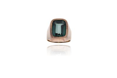 Anello con pietra - Asta Preziosi Anello con pietra - Asta Preziosi