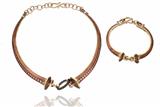 Parure con diamanti composta da collana, bracciale ed anello - Asta Preziosi Parure con diamanti composta da collana, bracciale ed anello - Asta Preziosi