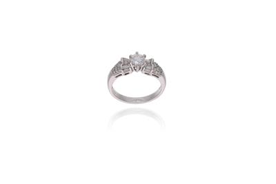 Anello con diamanti - Asta Preziosi