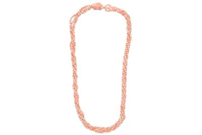 Collana a torciglione composta da quattro fili di coralli - Asta Preziosi