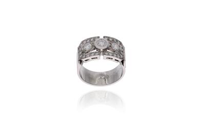 Anello con diamanti in oro bianco 750 - Asta Preziosi