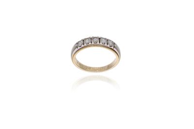Anello con diamanti, in oro bicolore 750 - Asta Preziosi