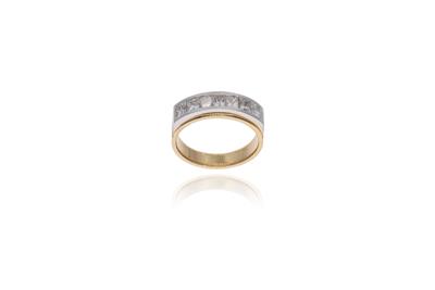 Anello in oro bicolore con diamanti - Asta Preziosi