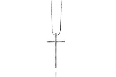 Collana con ciondolo con diamanti - Asta Preziosi Collana con ciondolo con diamanti - Asta Preziosi