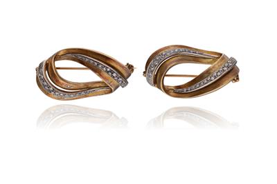 Coppia di spille con diamanti - Asta Preziosi
