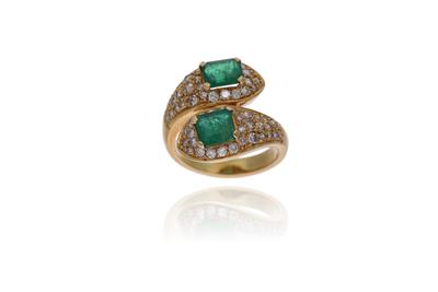 Anello con smeraldi e diamanti - Asta Preziosi Anello con smeraldi e diamanti - Asta Preziosi