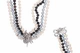 Parure collana e bracciale di perle coltivate, diamanti e pietre - Asta Preziosi Parure collana e bracciale di perle coltivate, diamanti e pietre - Asta Preziosi