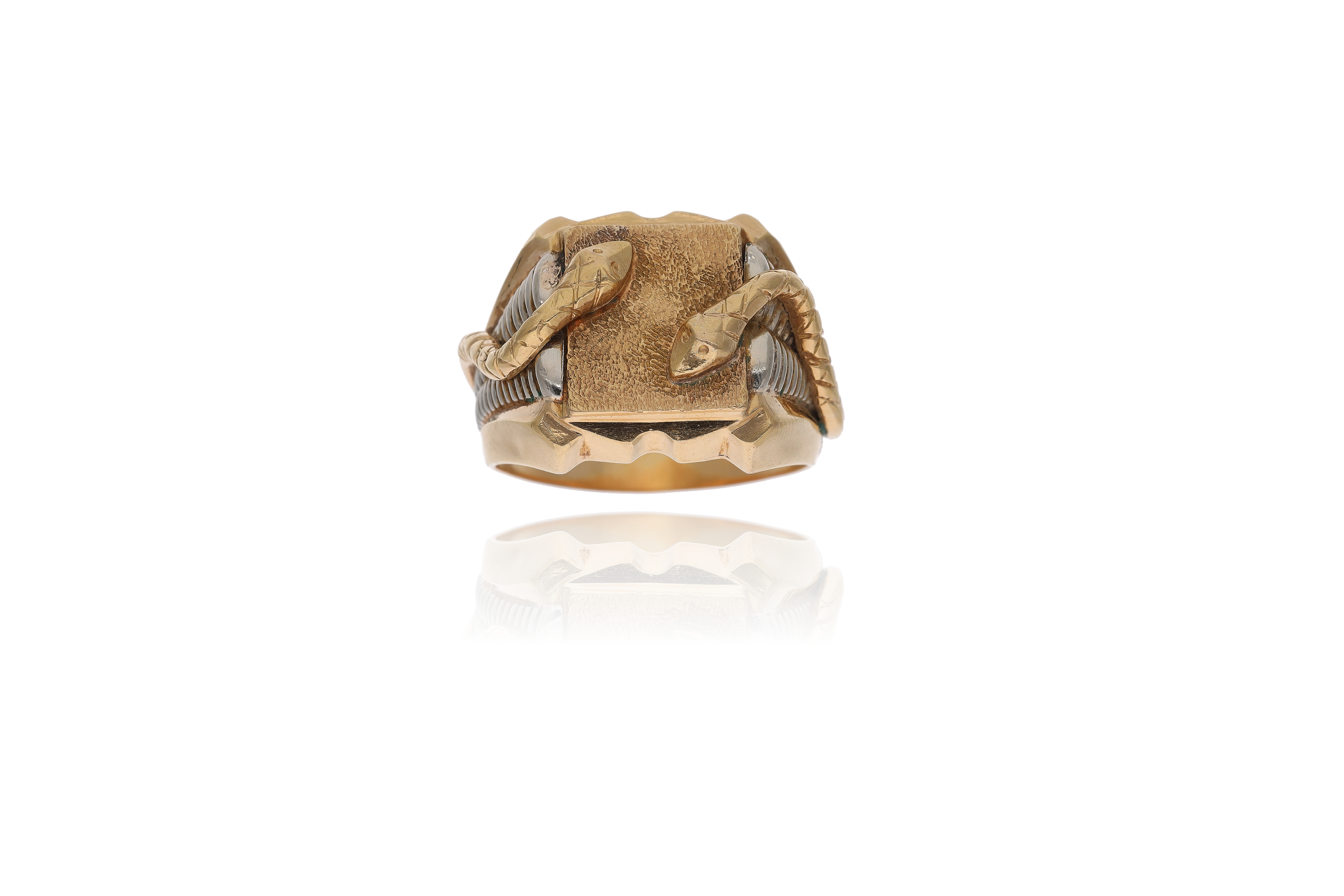 Anello in oro - Asta Preziosi
