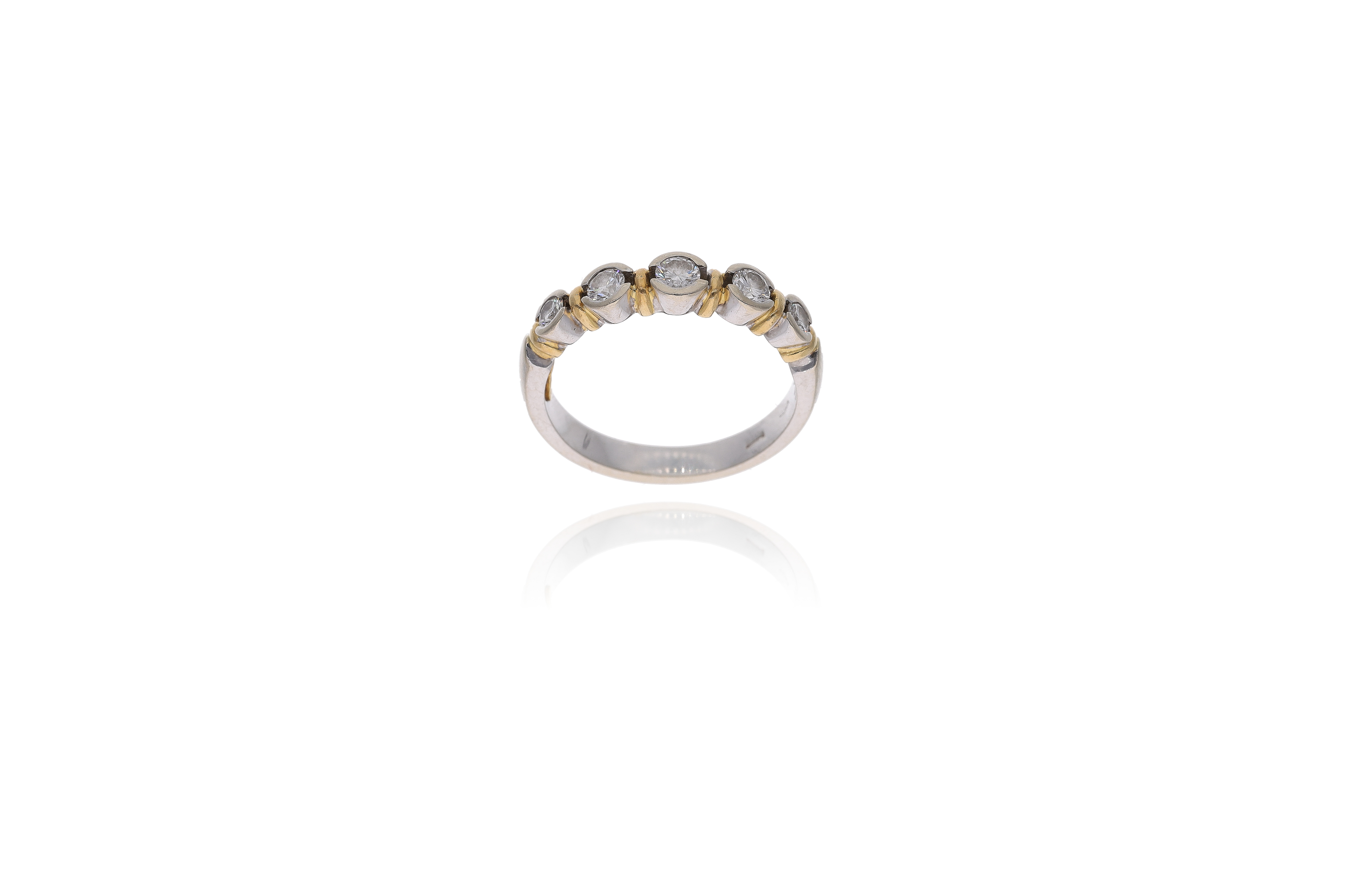 Recarlo, anello con diamanti - Asta Preziosi