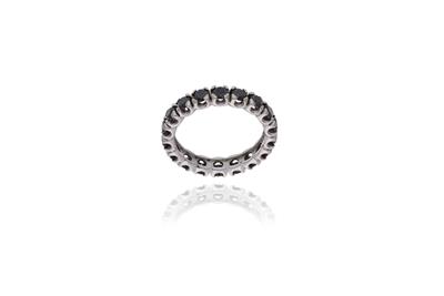 Anello con diamanti neri - Asta Preziosi