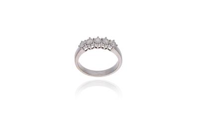 Anello con diamanti - Asta Preziosi Anello con diamanti - Asta Preziosi