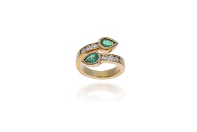 Anello con diamanti e smeraldi - Asta Preziosi Anello con diamanti e smeraldi - Asta Preziosi