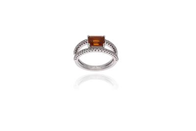 Anello con quarzo e diamanti - Asta Preziosi