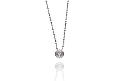 Collana e ciondolo con diamante - Asta Preziosi