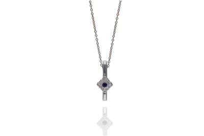 Collana e ciondolo con pietra e diamanti - Asta Preziosi Collana e ciondolo con pietra e diamanti - Asta Preziosi