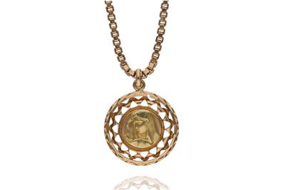 Collana e ciondolo in oro - Asta Preziosi
