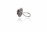 Anello con zaffiri e diamanti - Asta Preziosi Anello con zaffiri e diamanti - Asta Preziosi