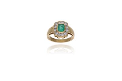 Anello con diamanti e smeraldo - Asta Preziosi Anello con diamanti e smeraldo - Asta Preziosi