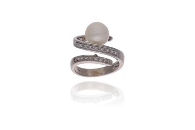 Anello con diamanti e perla - Asta Preziosi