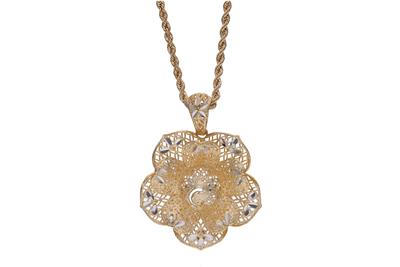 Collana con ciondolo in oro - Asta Preziosi