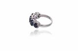 Anello con zaffiri, pietre e diamanti - Asta Preziosi Anello con zaffiri, pietre e diamanti - Asta Preziosi