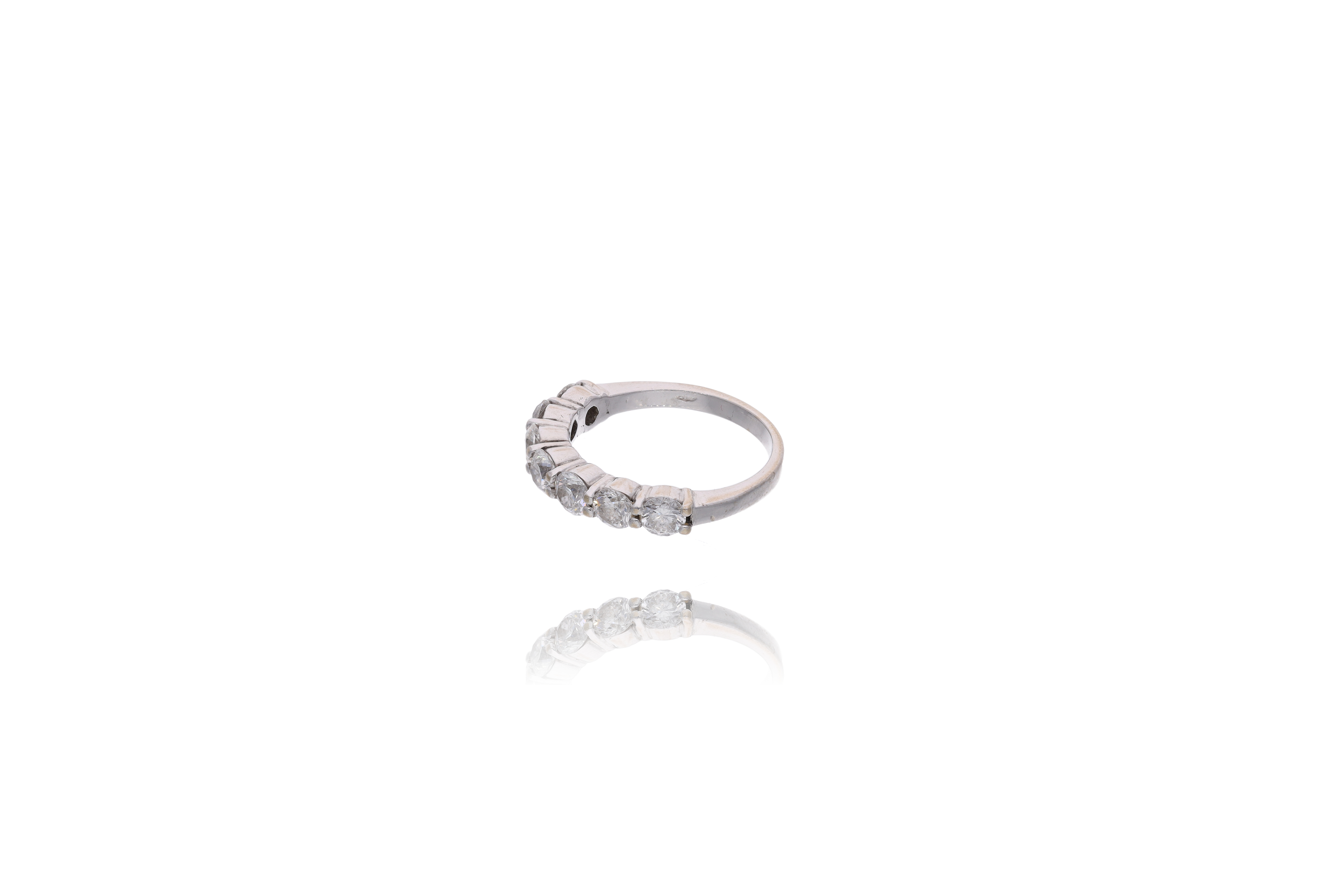 Anello con diamanti - Asta Preziosi