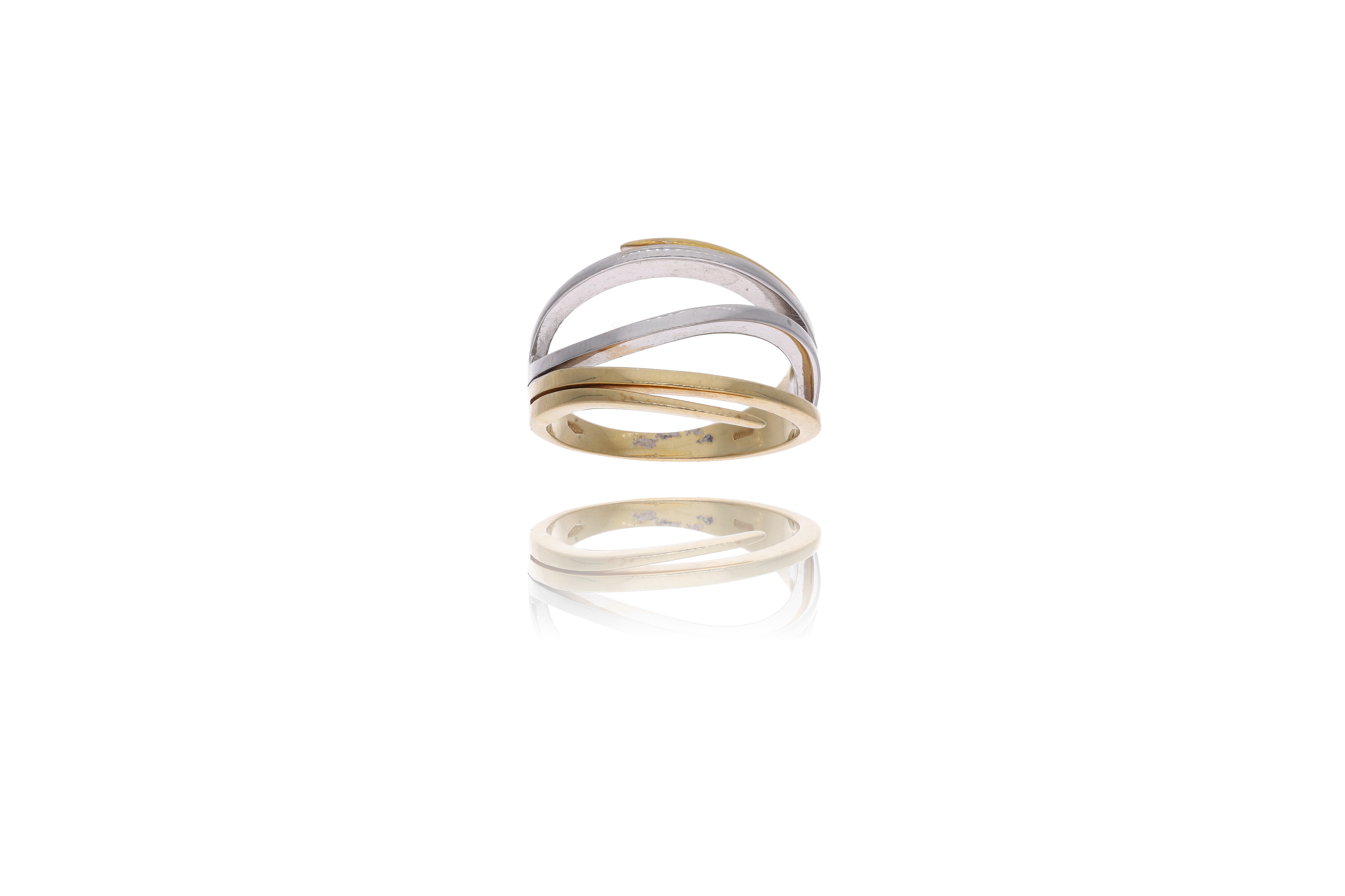 Anello in oro - Asta Preziosi