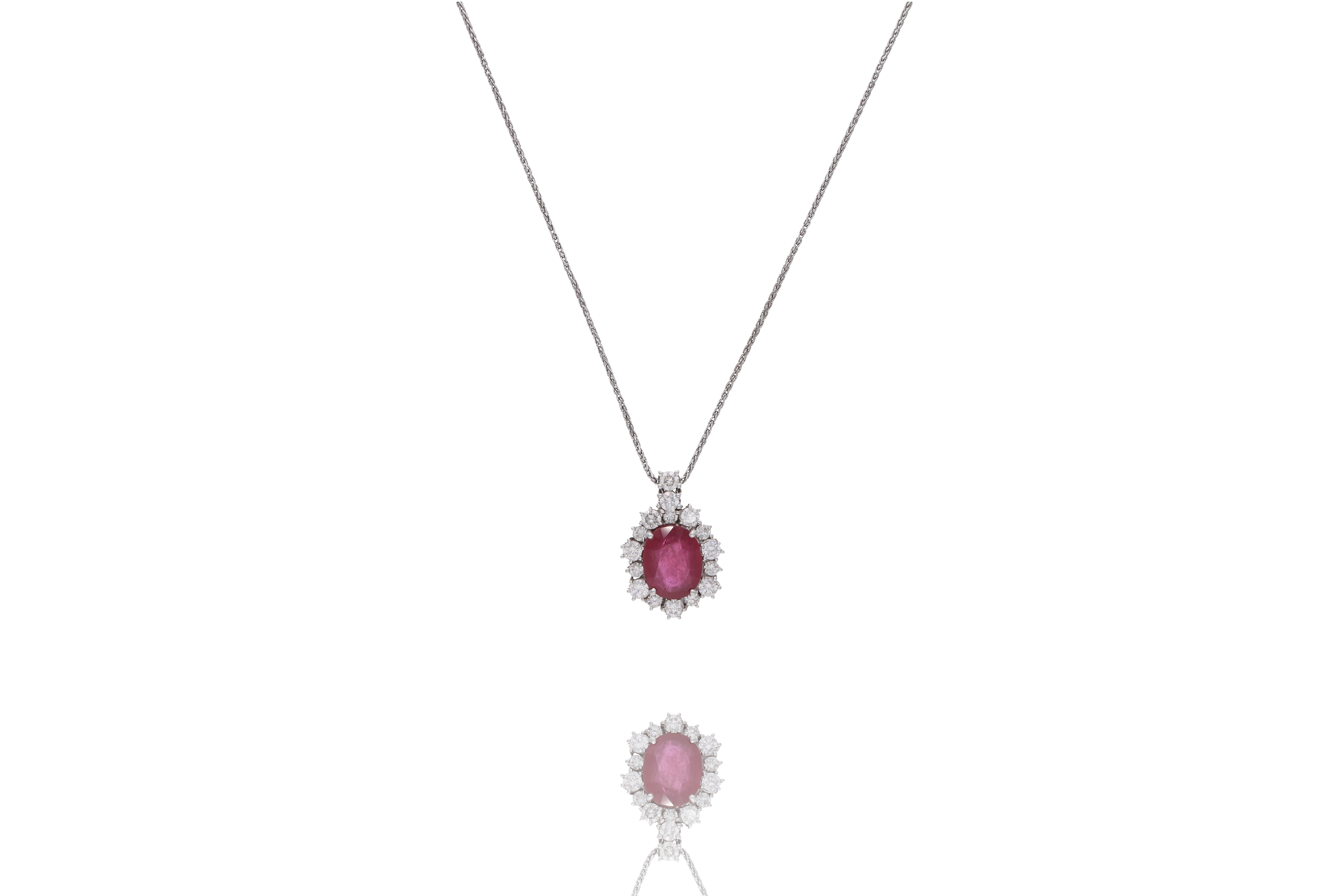 Collana con ciondolo con rubino e diamanti - Asta Preziosi
