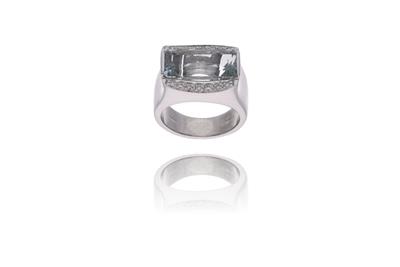 Anello con acquamarina e diamanti - Asta Preziosi Anello con acquamarina e diamanti - Asta Preziosi