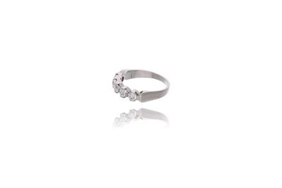 Anello con diamanti - Asta Preziosi Anello con diamanti - Asta Preziosi