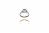 Anello con acquamarina e diamanti - Asta Preziosi