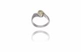Anello con diamante giallo - Asta Preziosi