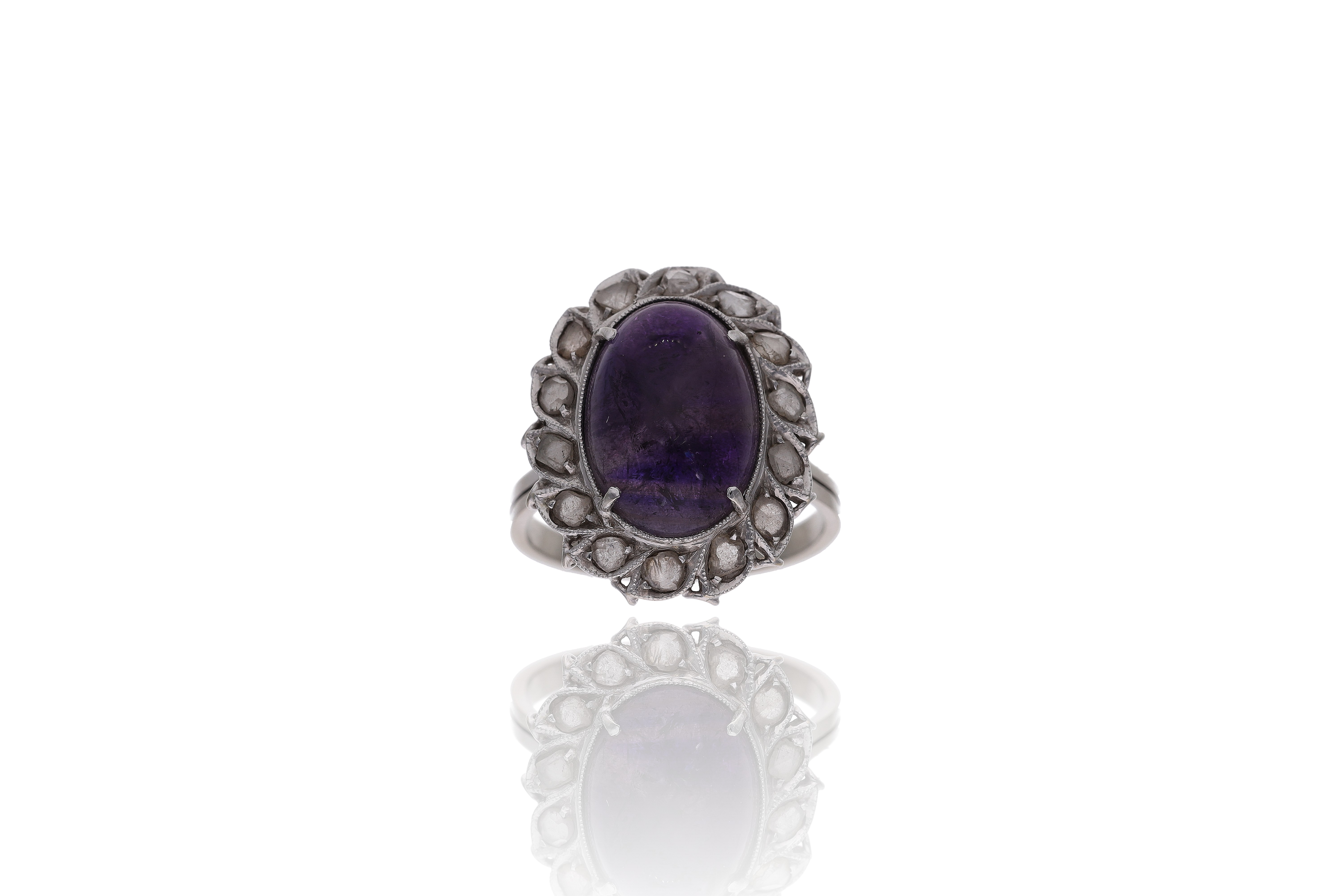 Anello con ametista e diamanti - Asta Preziosi