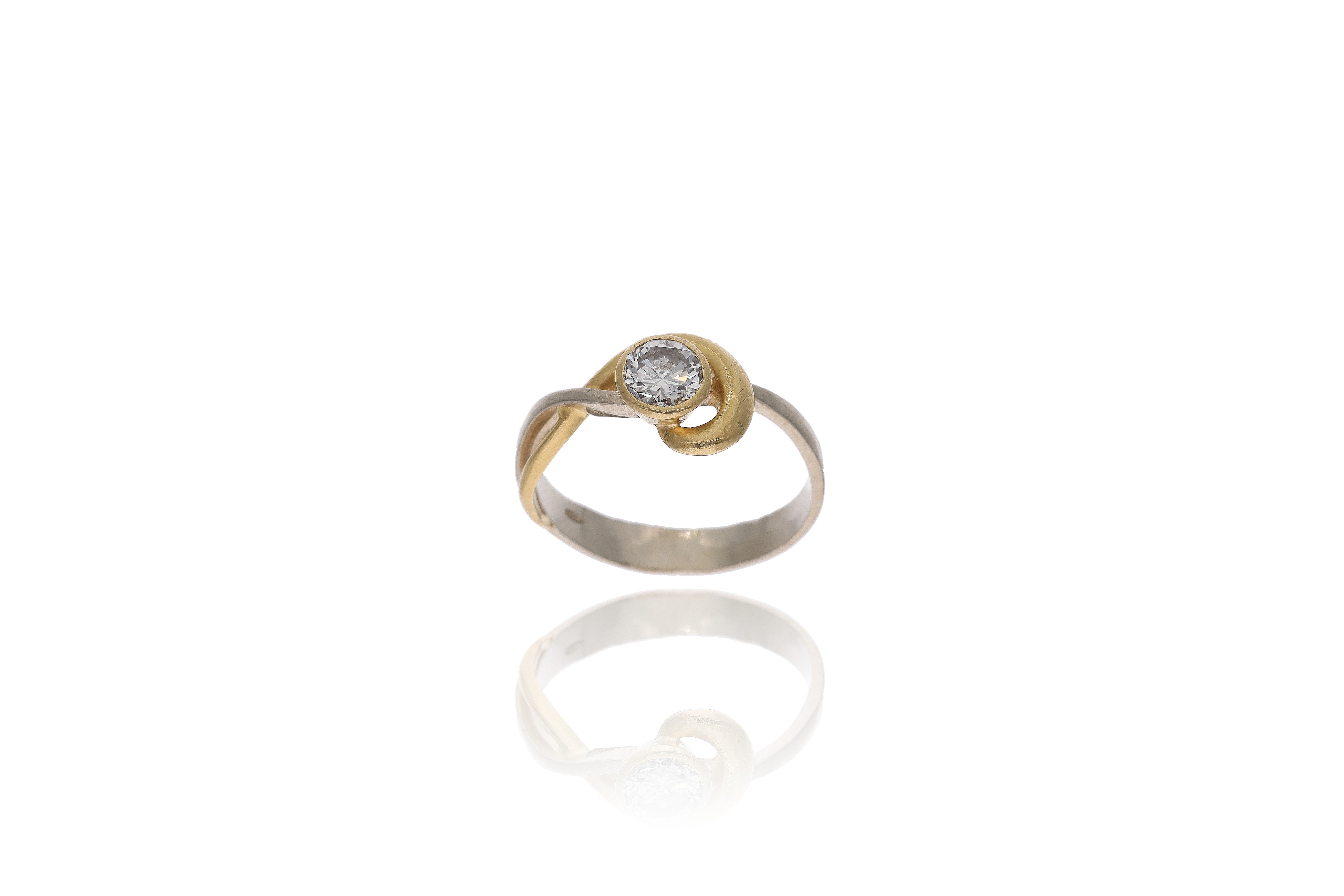 Anello con diamante - Asta Preziosi