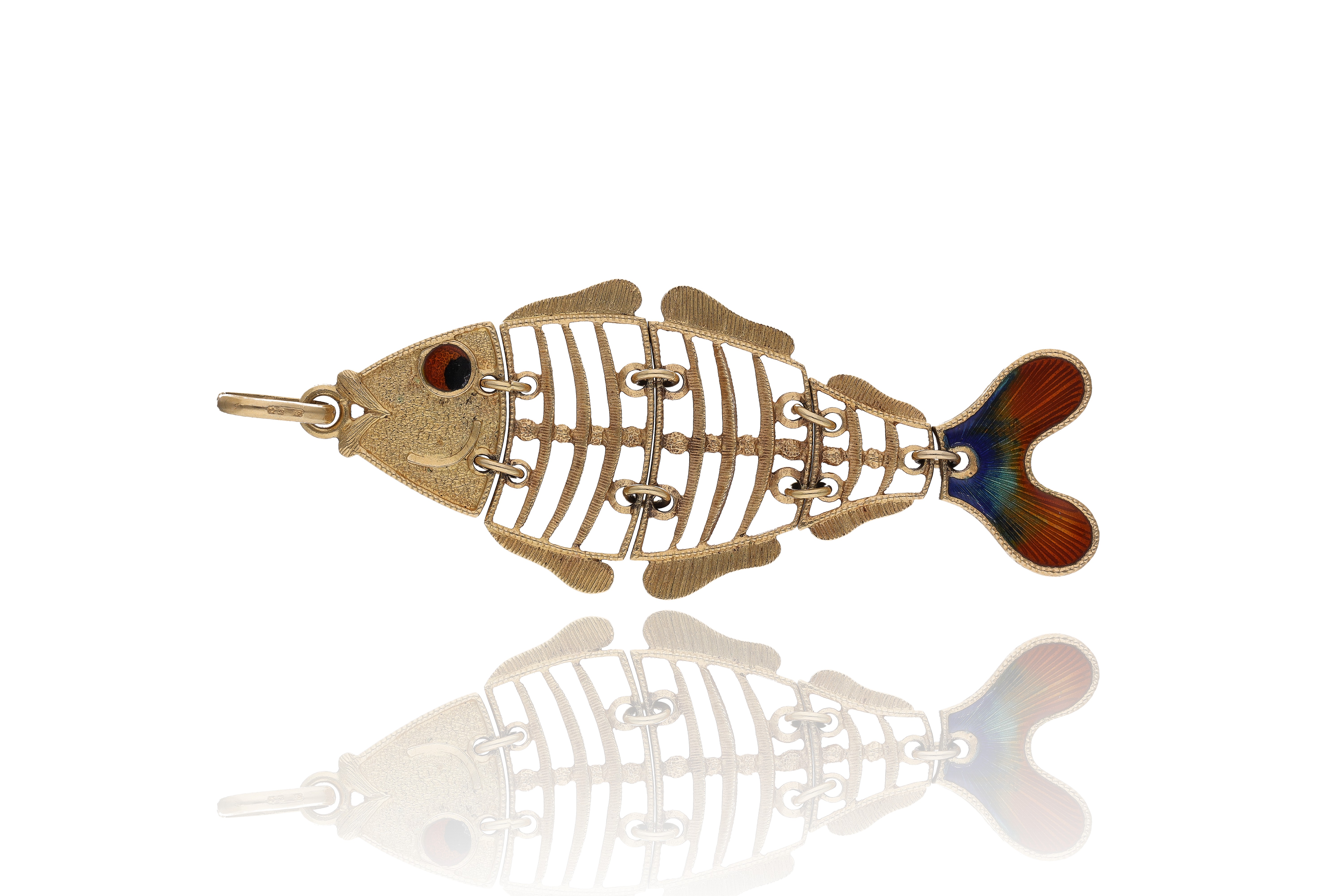 Ciondolo raffigurante pesce - Asta Preziosi
