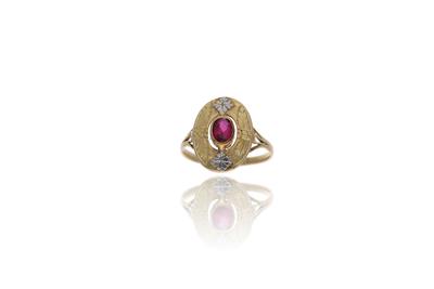 Anello con pietra - Asta Preziosi