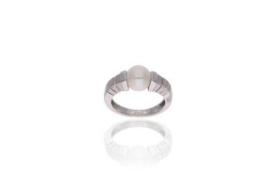 Yukiko, anello con perla - Asta Preziosi Yukiko, anello con perla - Asta Preziosi
