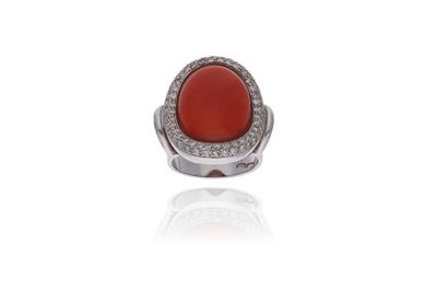 Anello con corallo e diamanti - Asta Preziosi