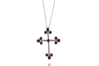 Collana e ciondolo con diamanti e rubini - Asta Preziosi