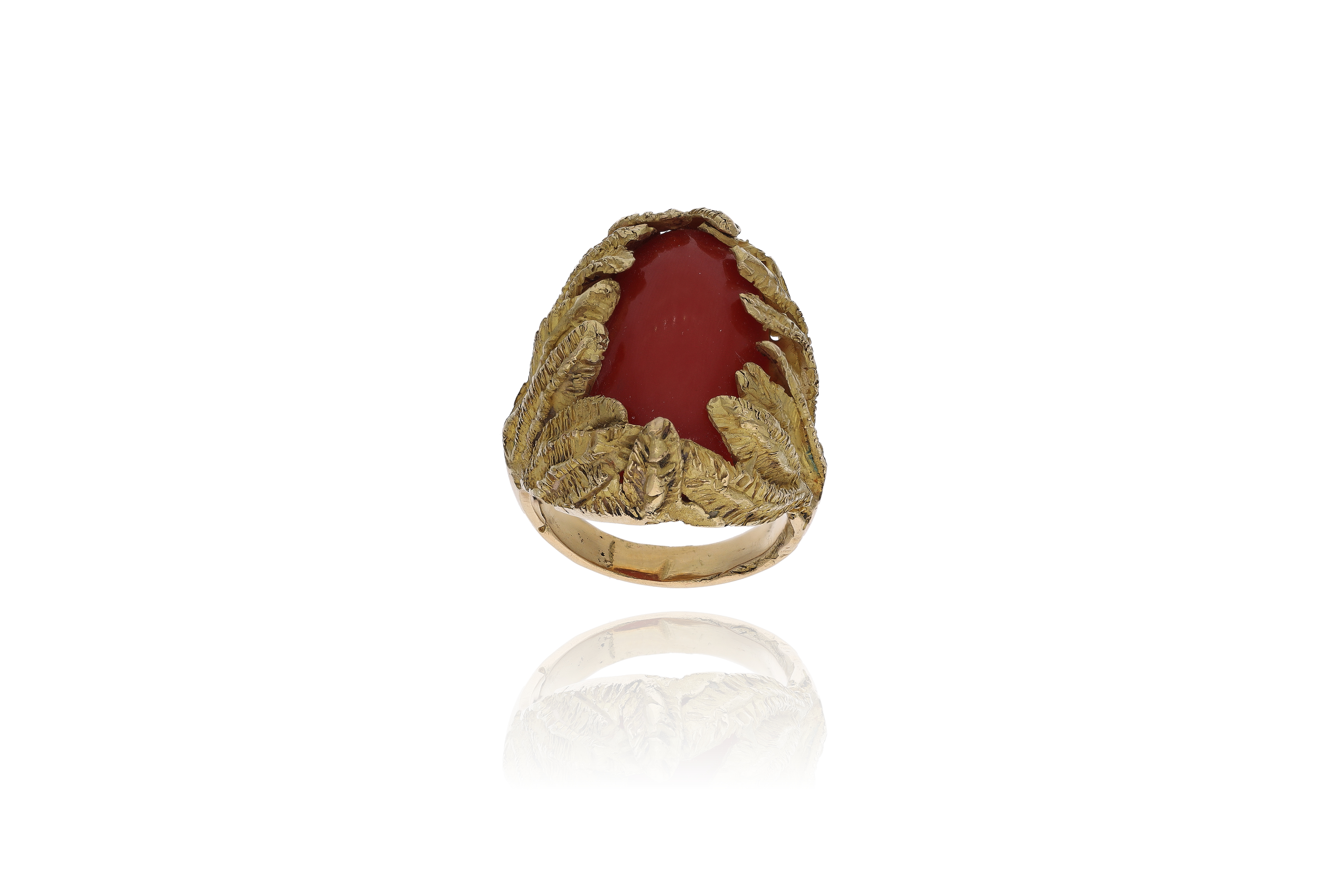 Anello con corallo - Asta Preziosi