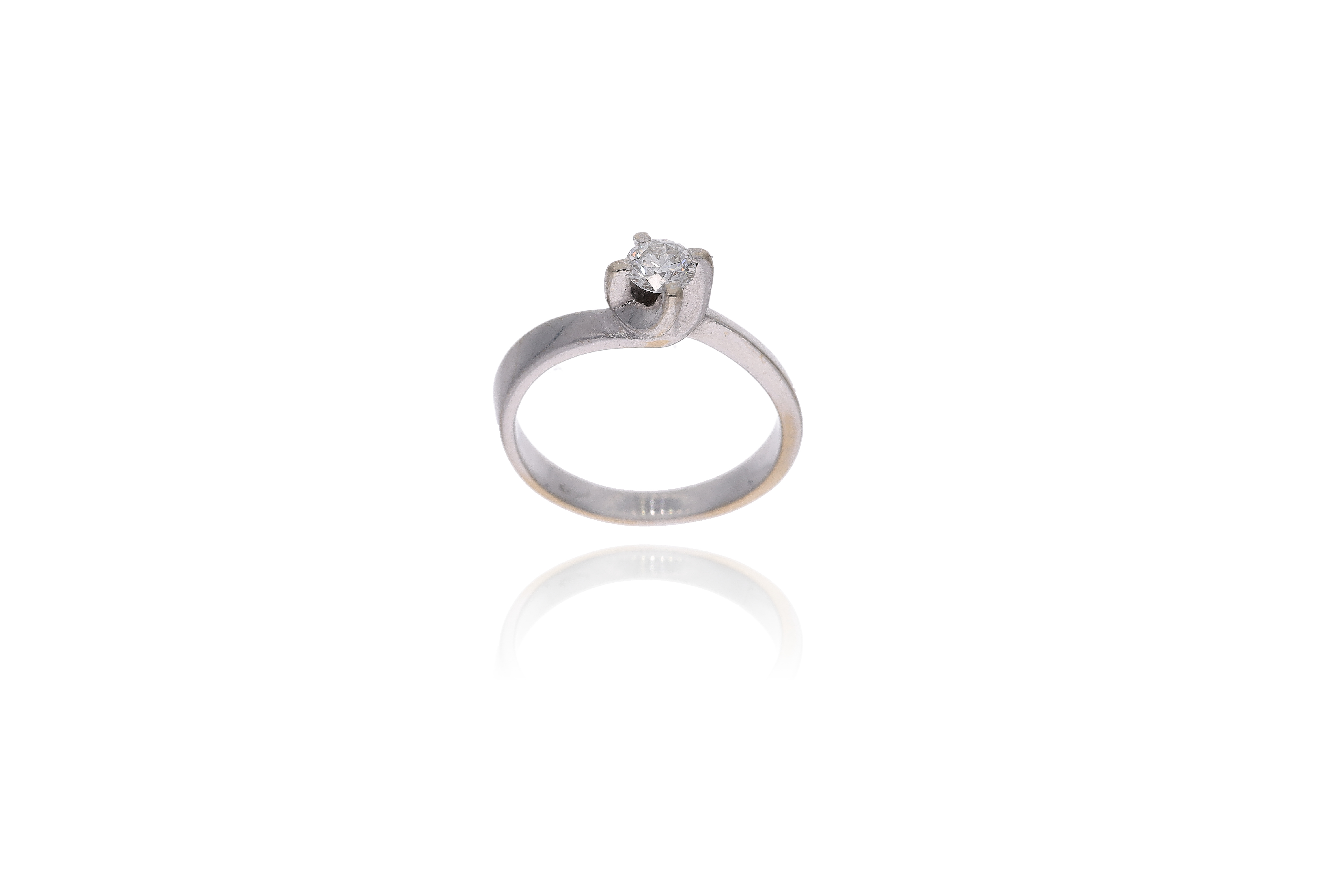 Anello con diamante - Asta Preziosi