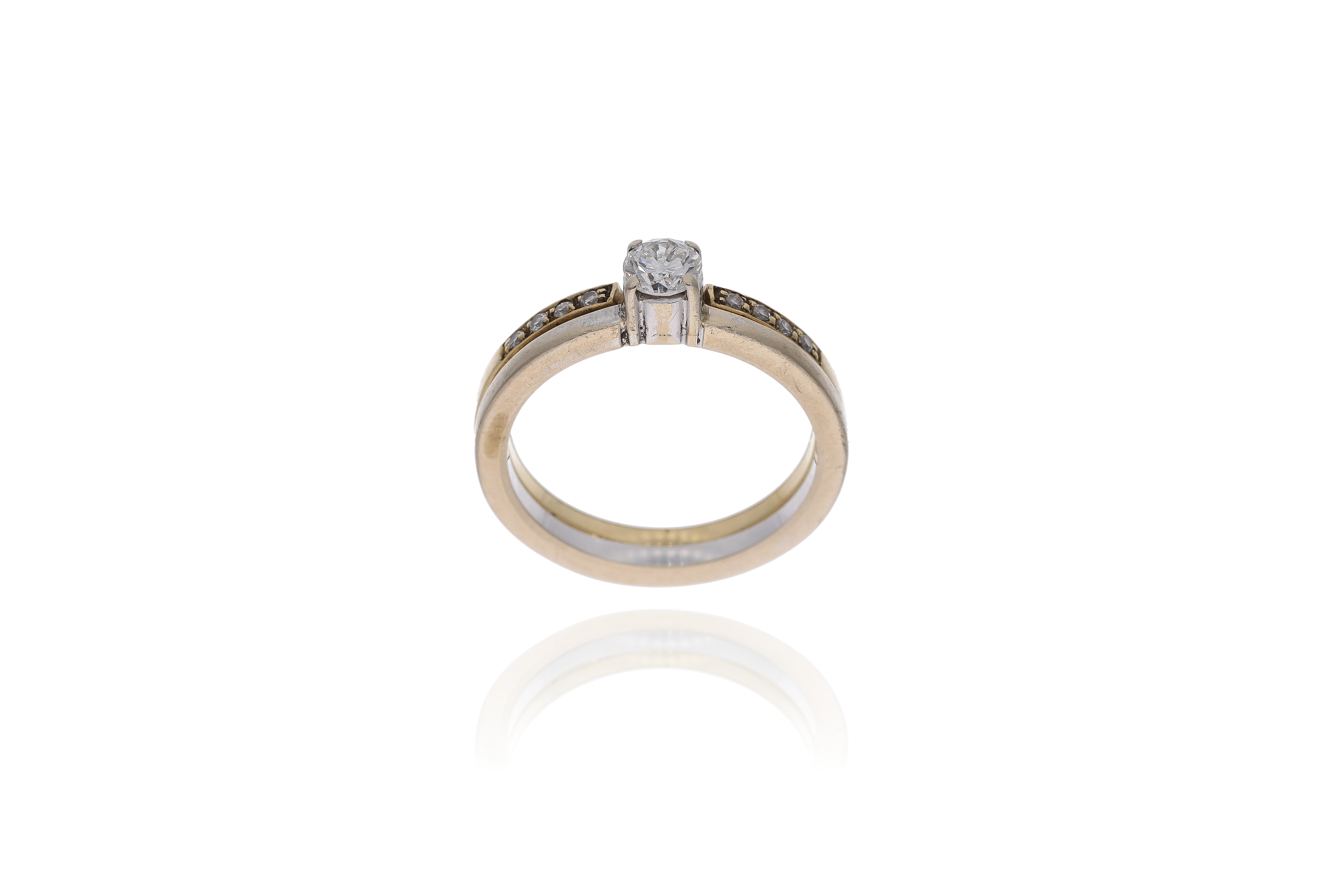 Anello con diamanti - Asta Preziosi