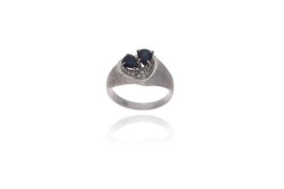 Anello con zaffiro e diamanti - Asta Preziosi Anello con zaffiro e diamanti - Asta Preziosi