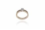 Anello con diamanti - Asta Preziosi Anello con diamanti - Asta Preziosi